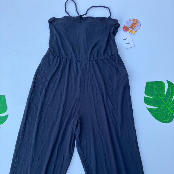 🌸RVCA Saloon Jumpsuit 🌸 - Picture 2 of 11